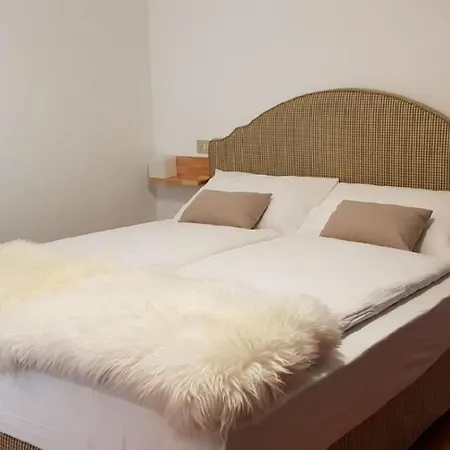 Apartment In Mit Garten *
